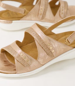 BIZZY W ZR ROSE GOLD ROSE GOLD SCRATCH CUT LEATHER LEATHER