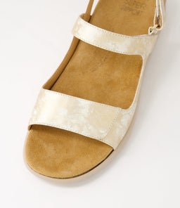 BENJI XW ZR SMUDGE METAL ALMOND SOLE LEATHER