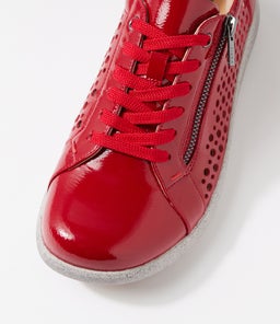 SHOVO XF ZR DK RED WRINKLE PATENT