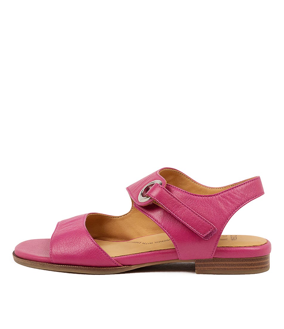 Buy Ziera Tinka W Zr Fuchsia Flat Sandals online with free shipping