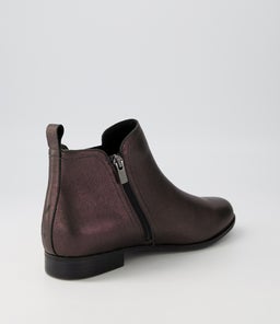 TALIA XF ZR BLACK GLOW LEATHER