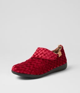 FLISS XW ZR RED EMBOSS VELVET