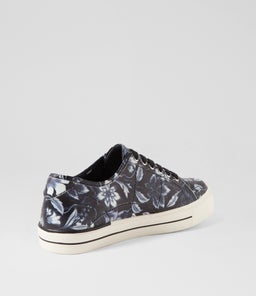 ASHLEEN W ZR BLACK&WHITE FLOWER LEATHER