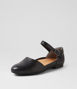 CAVALCADE XF ZR BLACK BLACK SOLE LEATHER