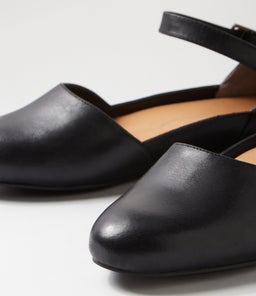 CAVALCADE XF ZR BLACK BLACK SOLE LEATHER