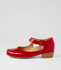 QANGO XW ZR DK RED PATENT LEATHER