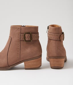 ELEK XF ZR TAUPE TUMBLE NUBUCK