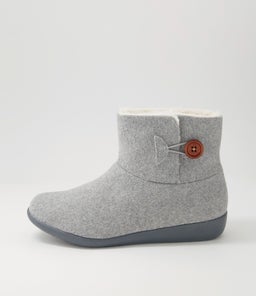 FRILLA XW ZR GREY BEIGE FUR FABRIC