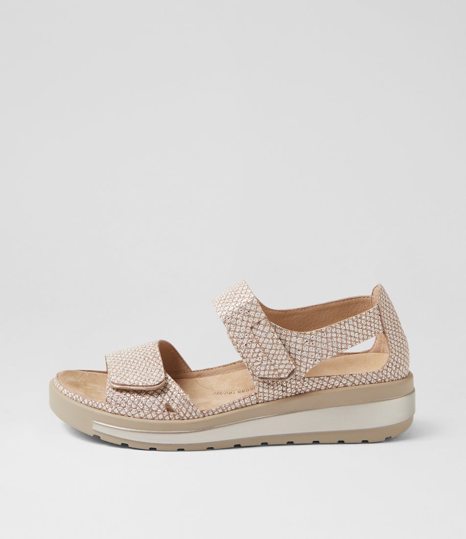 Gedd W Camel Almond Print Leather Sandals Gedd W Camel Almond Print Leather Sandals
