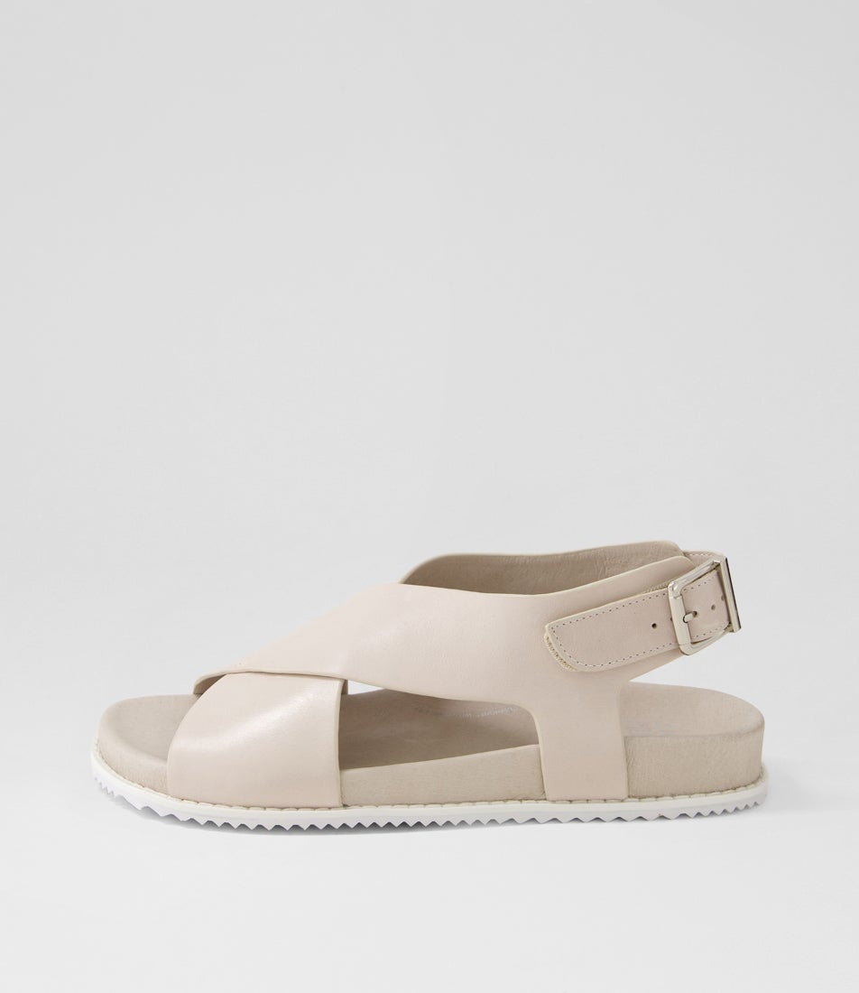 Hanako W Almond Leather Sandals