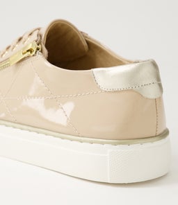 PRYOR XF ZR LATTE PALE GOLD PATENT LEATHER