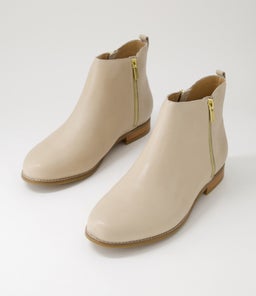 TOKATS XF ZR ALMOND LEATHER