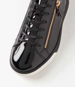 AITO XF ZR BLACK PATENT LEATHER
