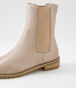 MCNEAL W ZR CAFE LEATHER