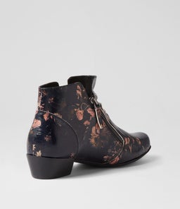 QUENNO XW ZR ANTIQUE FLORAL LEATHER