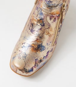 QUENNO XW ZR GOLD VINTAGE FLORAL LEATHER
