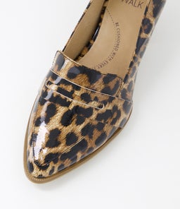 VAMITY XW ZR CAMEL LEOPARD PATENT LEATHER
