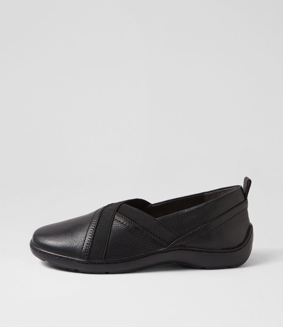 Wrisco Xf Black Leather Elastic Flat Shoes