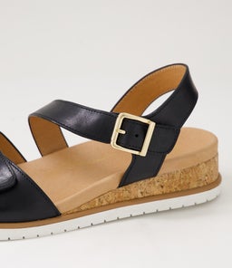 VAMSY W ZR BLACK WHITE SOLE LEATHER