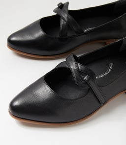 OWAIS XF ZR BLACK NATURAL HEEL LEATHER