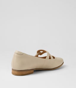 OWAIS XF ZR ALMOND LEATHER