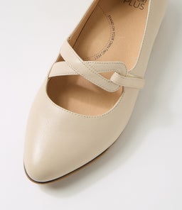 OWAIS XF ZR ALMOND LEATHER