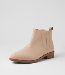 SAYEKO XF ZR ALMOND LEATHER