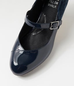 TRELL XW ZR NAVY PATENT SUEDE