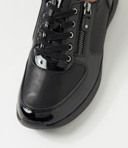 FEMKE XF ZR BLACK PATENT LEATHER