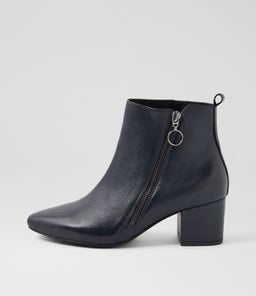 VUNN XW ZR DK NAVY LEATHER