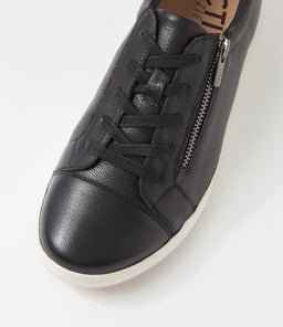 DUNKER XF ZR BLACK WHITE SOLE LEATHER
