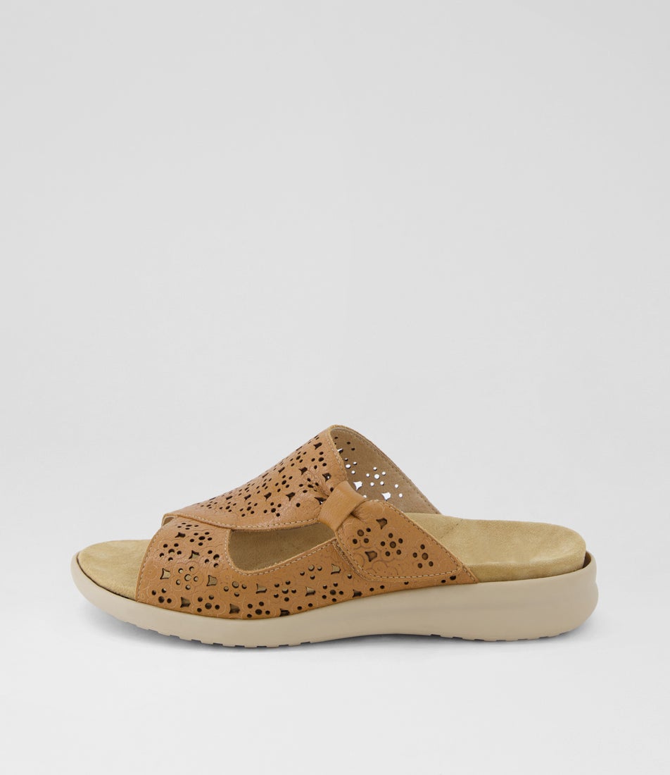 Binty Xw Tan Almond Leather Sandals