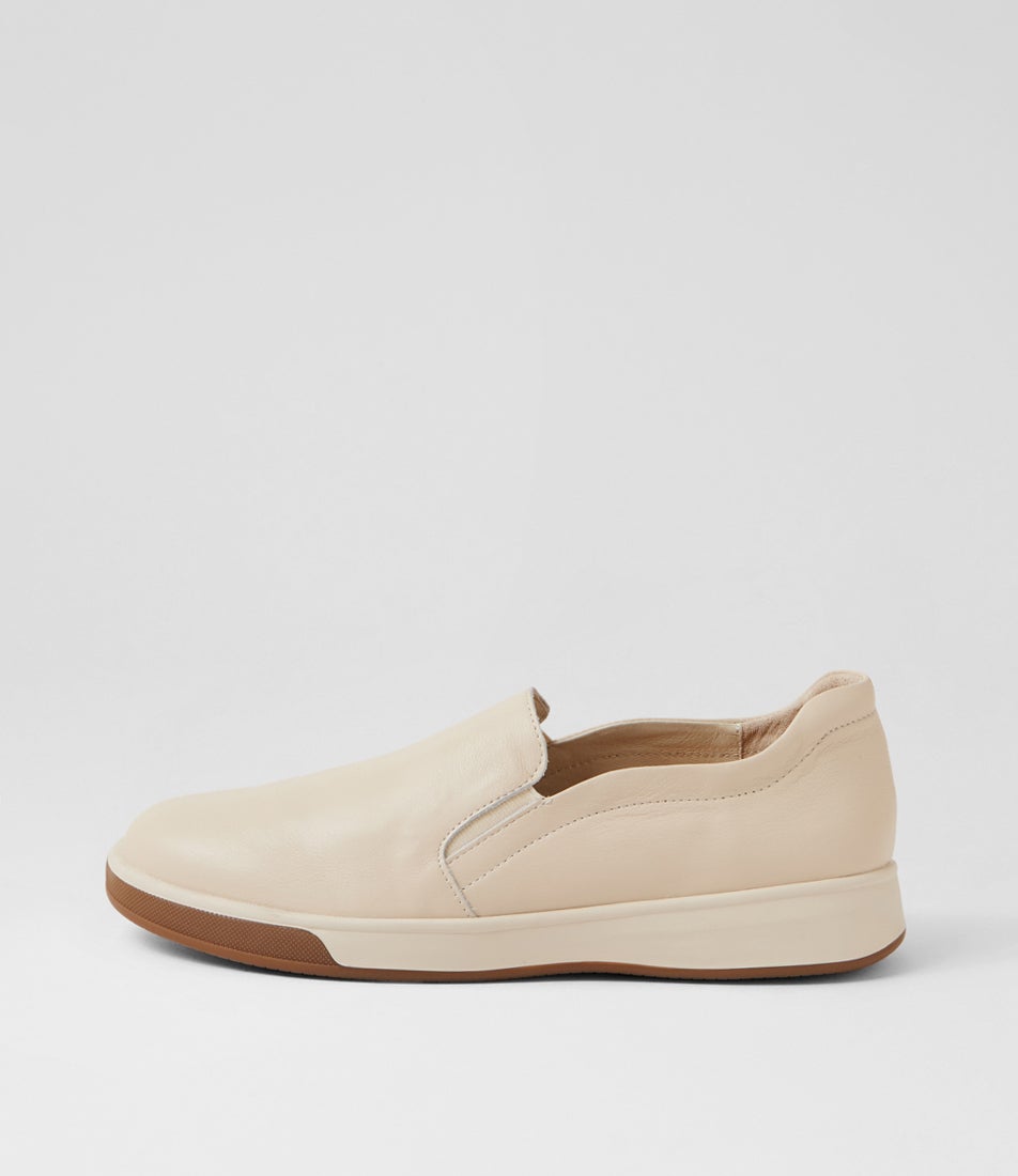 Alizah Xf Milk Leather Flat Shoes