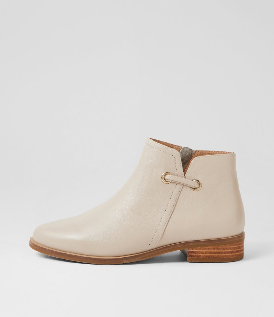 Seqal Almond Leather Ankle Boots