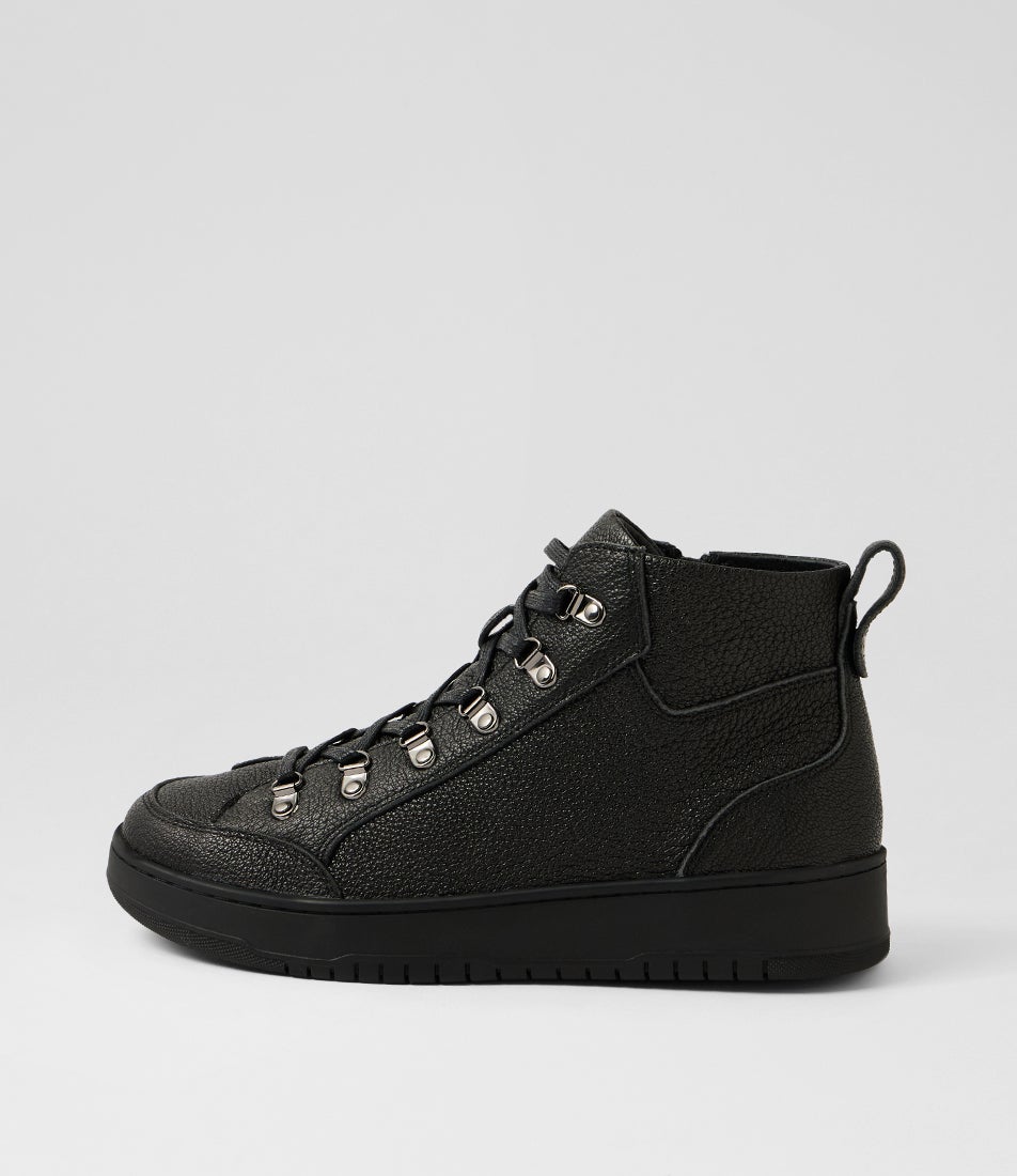 Hollens Xw Black Leather Ankle Boots