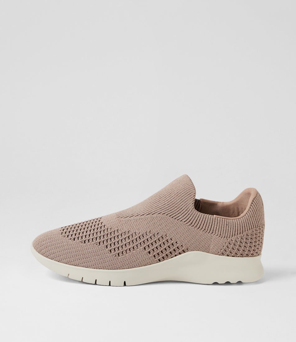 Perf Xw Taupe Almond Fabric Sneakers