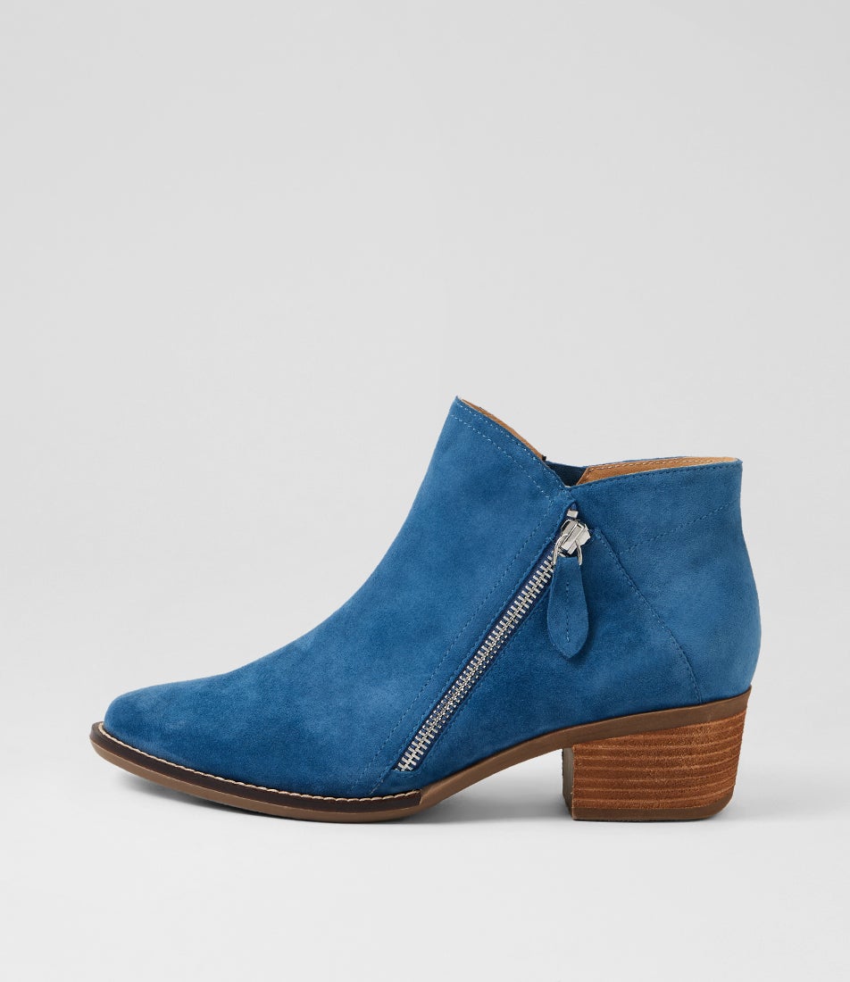 Eisa Xf Dark Denim Suede Ankle Boots
