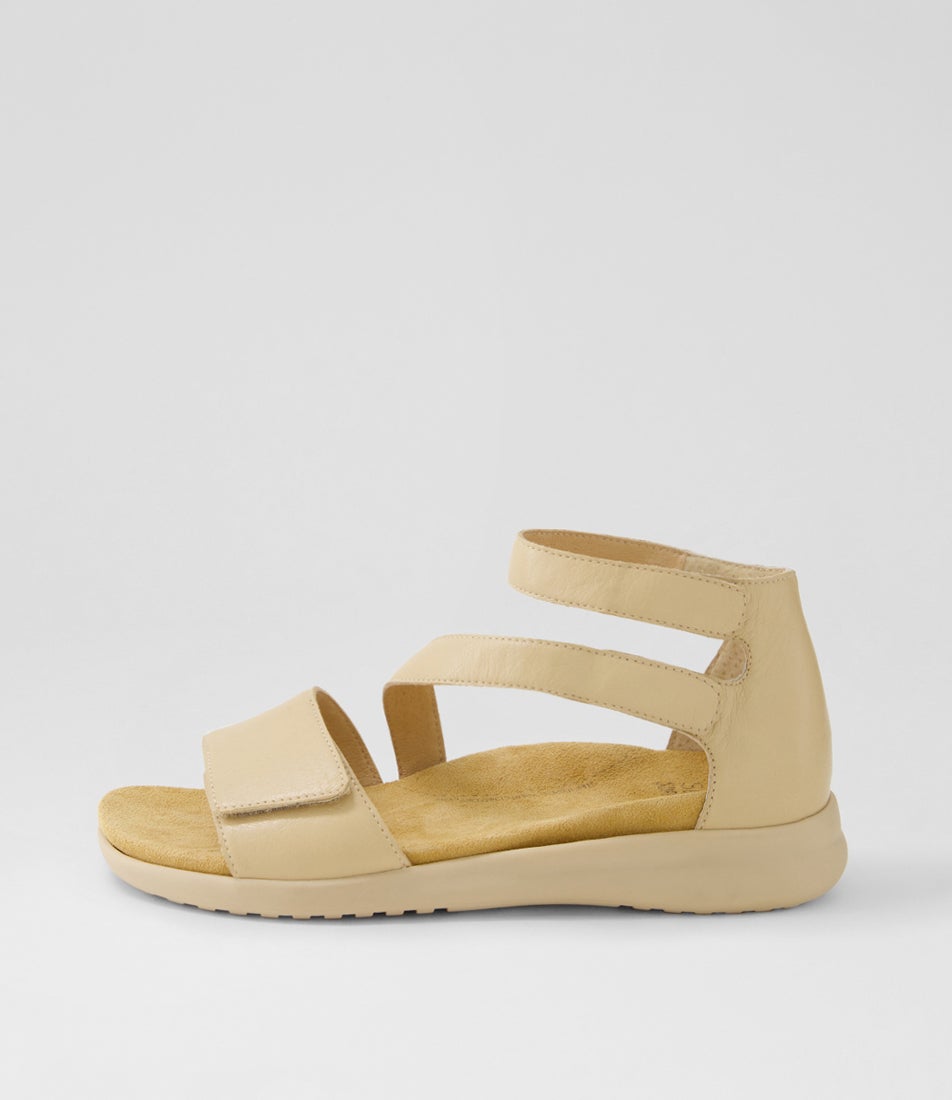 Brethe Xw Camel Almond Leather Sandals