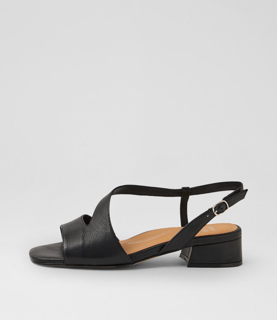 Mescot W Black Leather Sandals