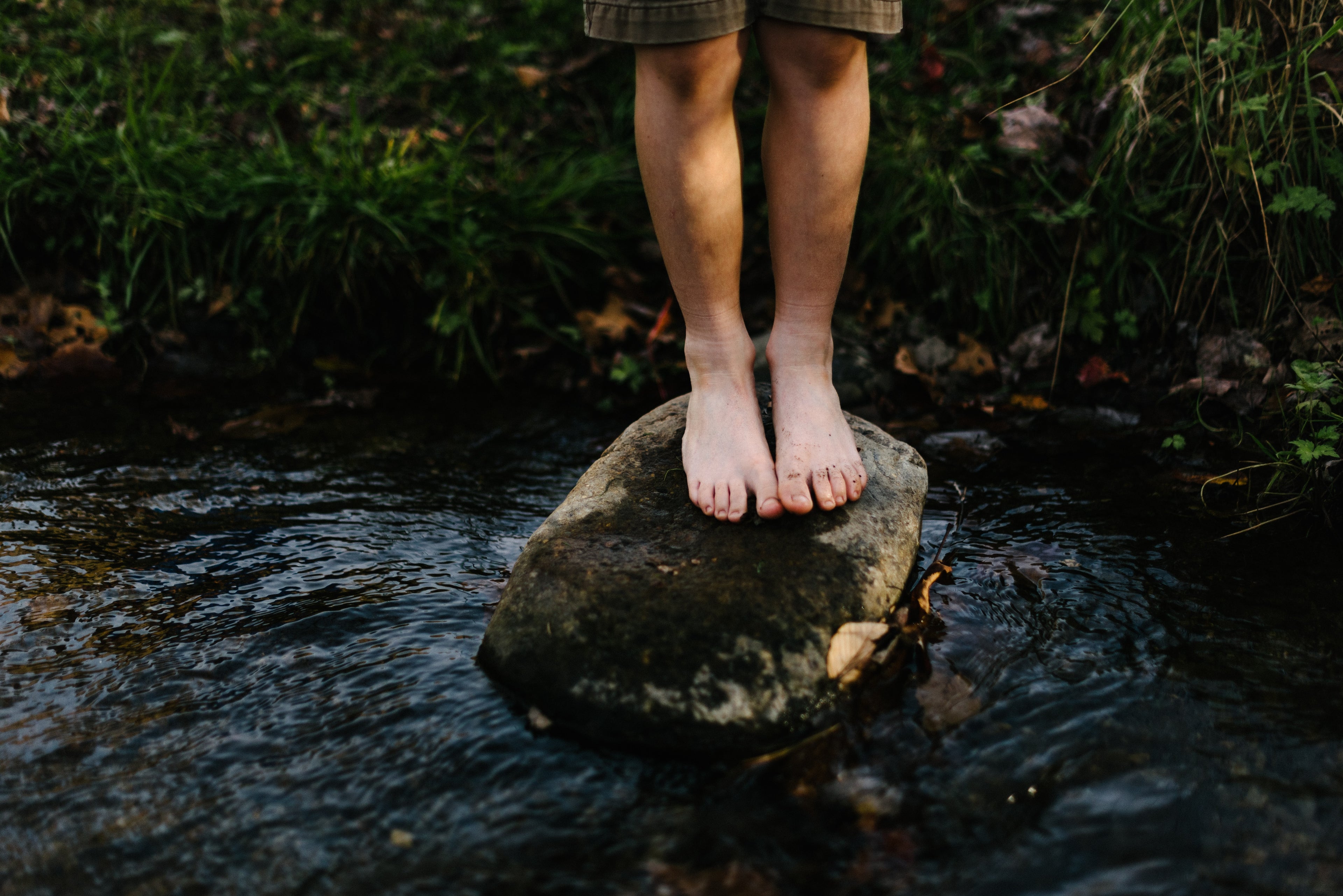 Guide to Kids Foot Width & Choosing the Right Shoe Width